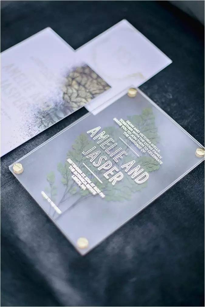 复古婚礼请柬心形,超有设计感的婚礼请柬模板