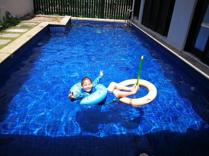 带着老妈和宝贝游三亚（两家铂尔曼和亚龙湾红树林度假之旅）