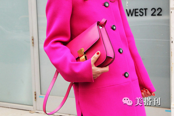 玫红最好的显白单品,深玫红显肤色黑吗