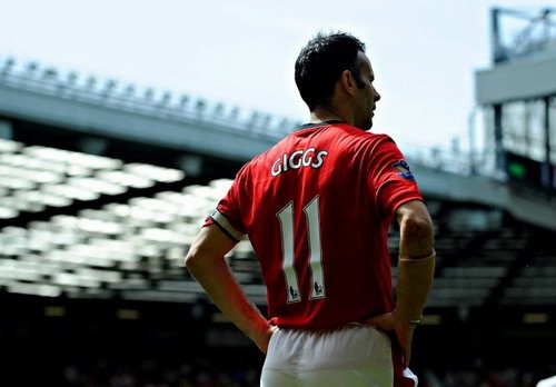 节日快乐！左脚将们