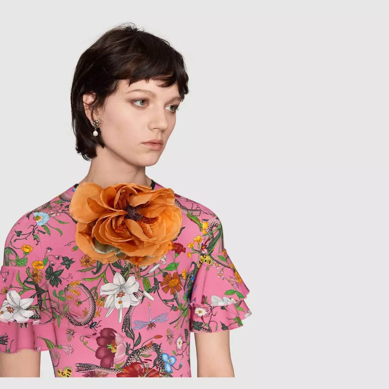 赵丽颖和杨幂白西装,别人家的男友