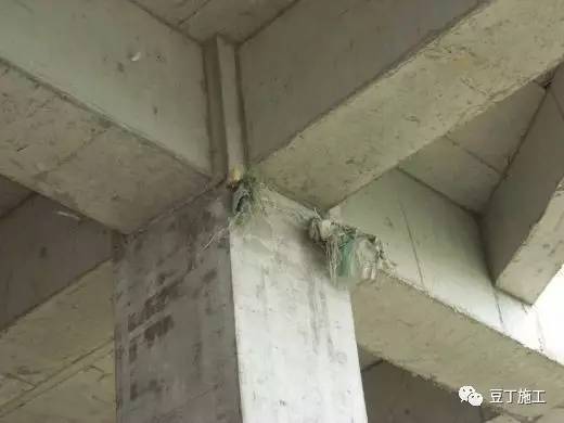 墙体空鼓注浆专项施工方案,屋面漏水注浆维修的标准施工方案