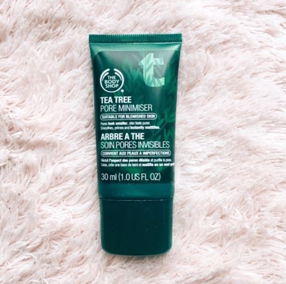 镜头下的明星如何做到没皱纹,离开了精修图的女明星们还能看么