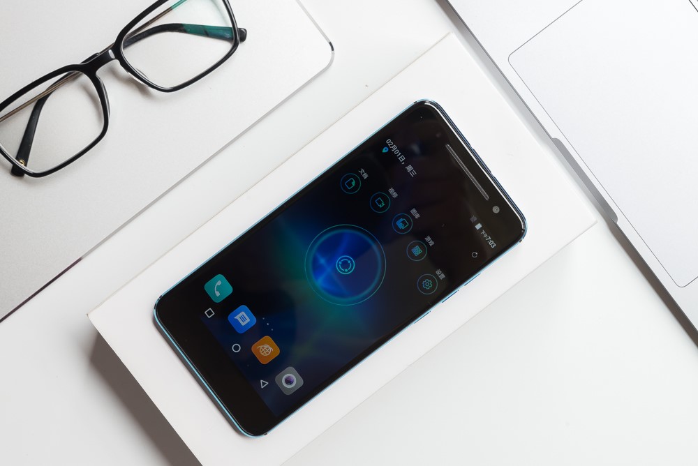 青橙VOGA激光投影手机,青橙voga卖点