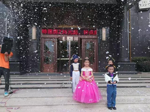 冰雪奇缘取景地国家,冰雪奇缘拍摄在森林里