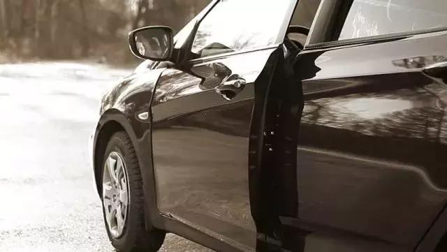 车辆油耗莫名增加,方向盘抖动,其实遇到这种情况自己就能解决!