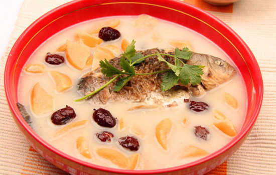 黑眼圈很重吃什么东西特别有效,黑眼圈太重怎么调理吃什么