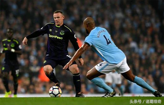 家有鲁小胖,幸福又安康!鲁尼攻破曼城球门后疯狂庆祝