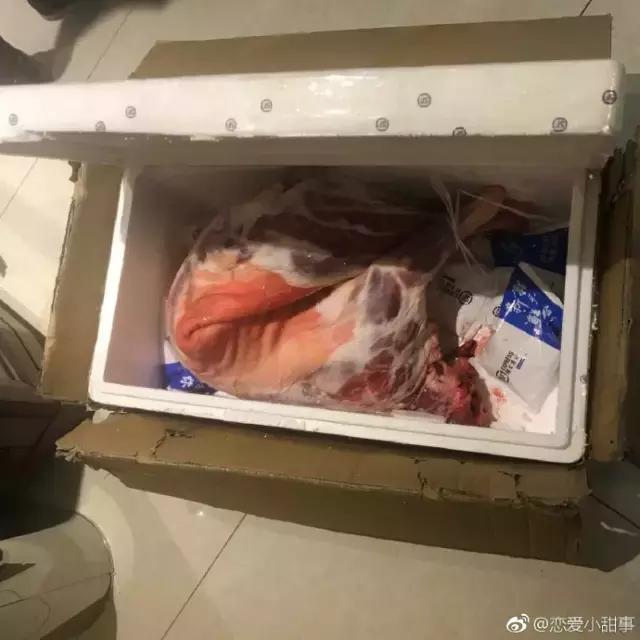 男朋友是内蒙古人,第一次送的礼物是一只羊网友笑喷:成都人只能送火锅底料了!