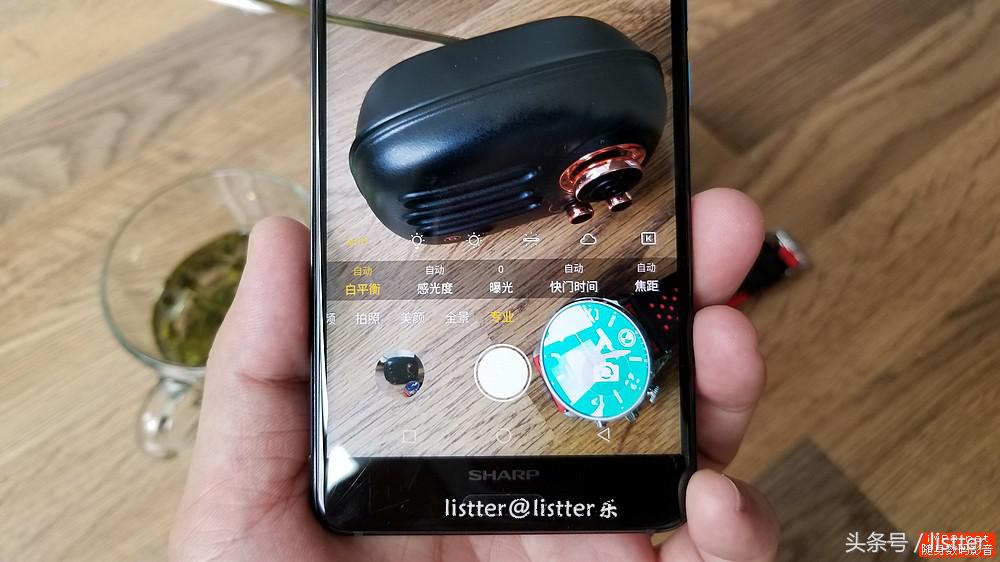 夏普aquosr2吃鸡,夏普aquos2新款