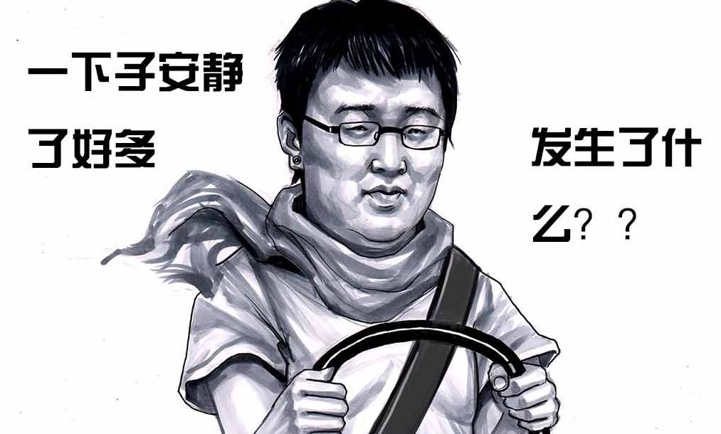 一个被挣钱耽误的教练,被唱歌耽误的设计师