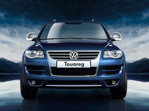 12缸帕萨特辉腾高速,大众帕萨特大众辉腾