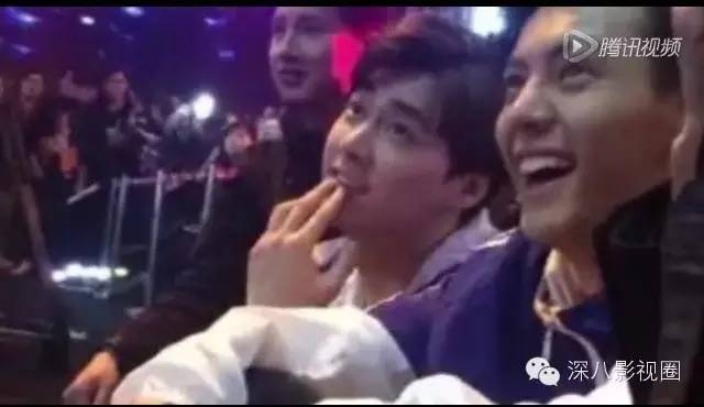 欧巴乱扔烟头,真的不只是砸到花花草草的小问题哟