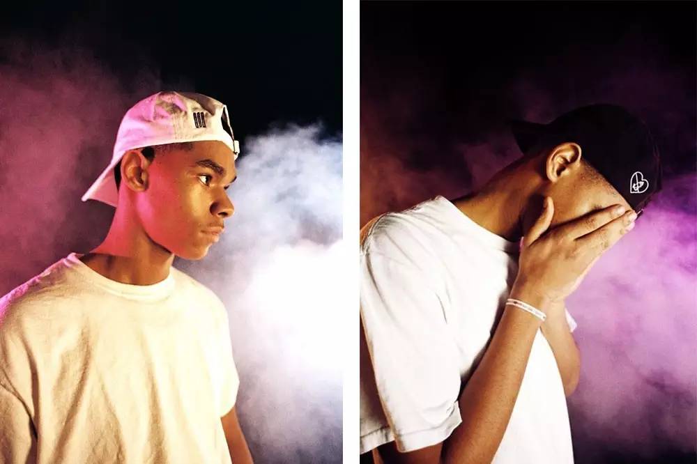 蕾哈娜巴黎造型,蕾哈娜设计衣服