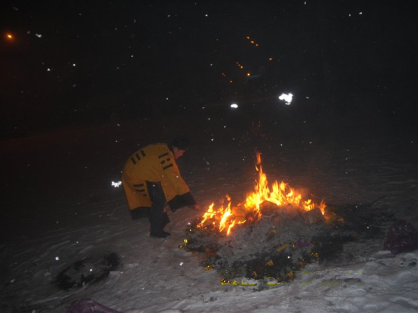 天生阴阳眼是真实存在的吗,什么是真正的阴阳眼