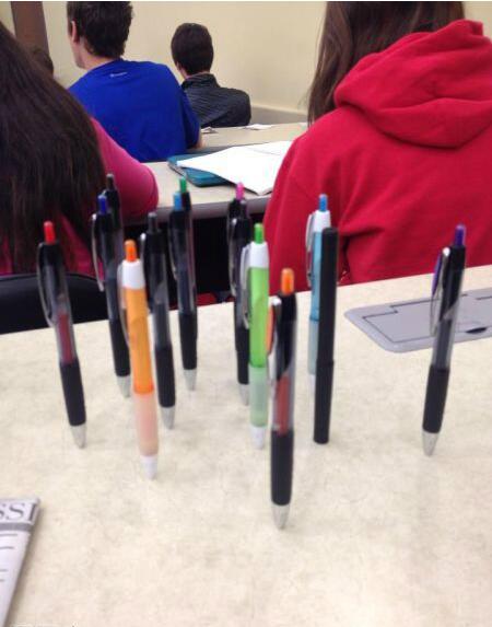 搞笑图摘第119期：我们童年的ipad，永远不会黑屏