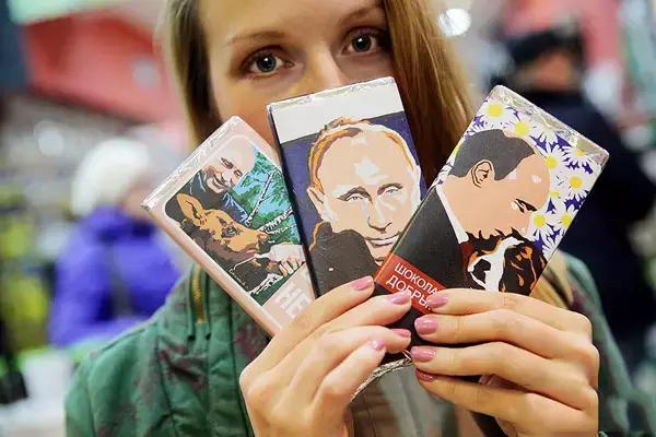 普京介绍产品视频 (普京俄罗斯商品)