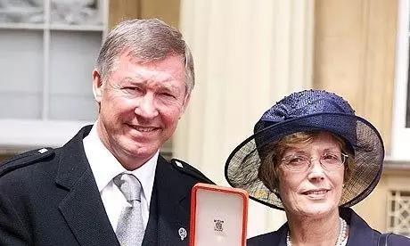 致敬托尼弗格森,致敬弗格森爵士