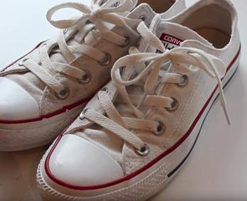 白鞋发黄小妙招靠谱吗,白鞋发黄最简单的处理方法