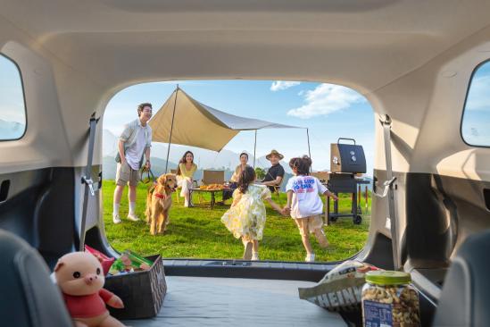 欧尚x7plus7座落地价格图片,长安欧尚x7plus7座自动挡落地价