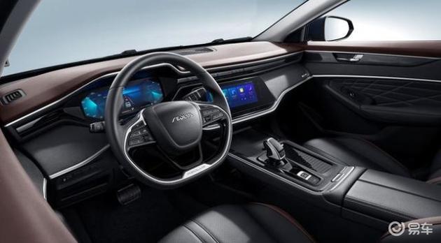 24款奕炫max赛道版套件,奕炫max各版本对比