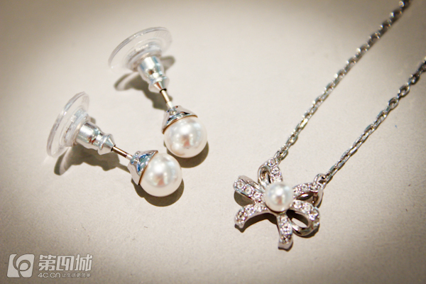 有折扣丨没买新包新鞋新衣服的，都奔这儿去了！