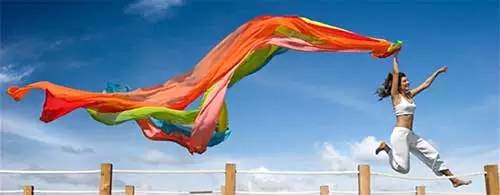 这个节日的荣耀，属于沉默的她们