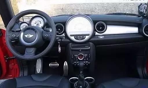 敞篷车蓝天白云,蓝天白云敞篷车