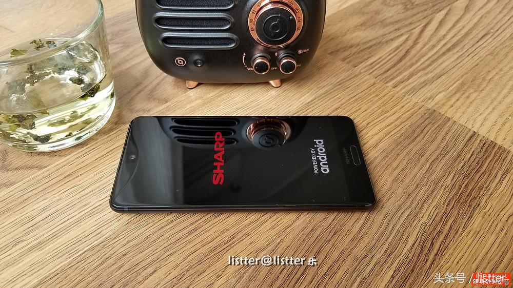 夏普aquos2新款,夏普aquosr2是什么手机