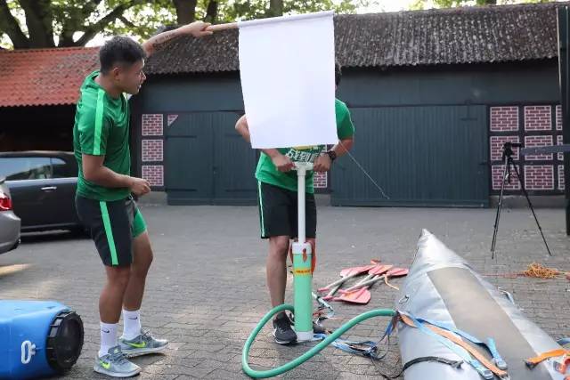 自制皮划艇比赛,野外徒步五公里拉练日记