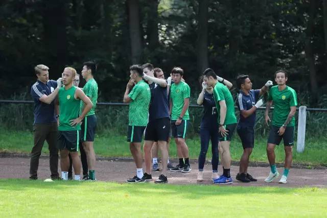 自制皮划艇比赛,野外徒步五公里拉练日记