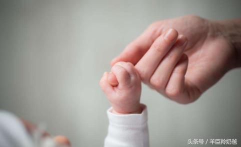 宝宝喜欢侧睡怎么调整头型,宝宝喜欢侧身睡觉原因