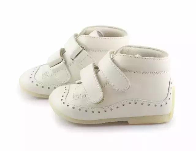 开学运动鞋小白鞋推荐,开学小白鞋推荐