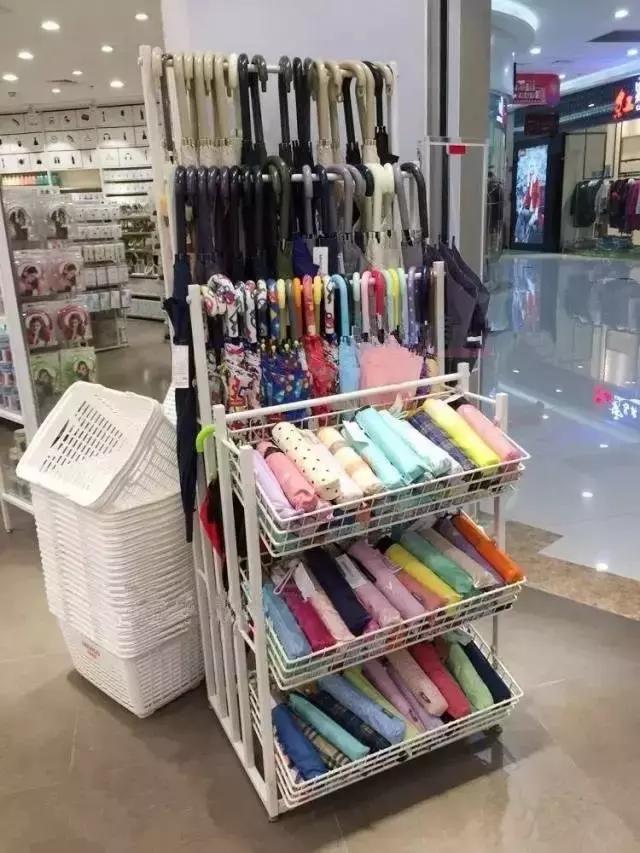 一个红遍中国“只要能抄袭，绝对不原创”的店