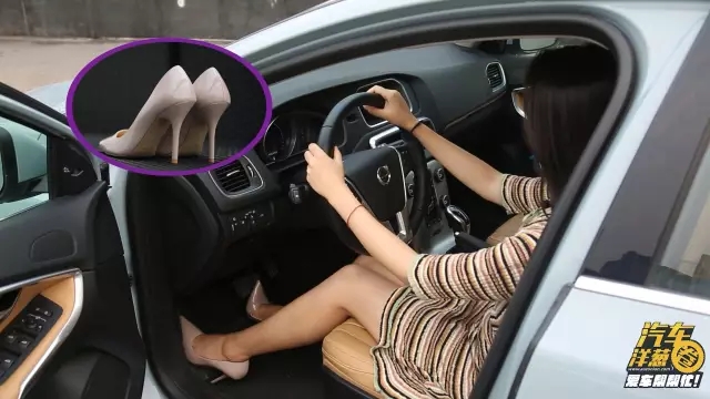 很多女司机都是穿高跟鞋开车,女司机开车怎么才算不穿高跟鞋