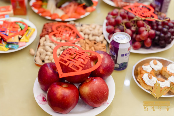 结婚喜字什么时候贴最好,女方结婚喜字什么时候贴