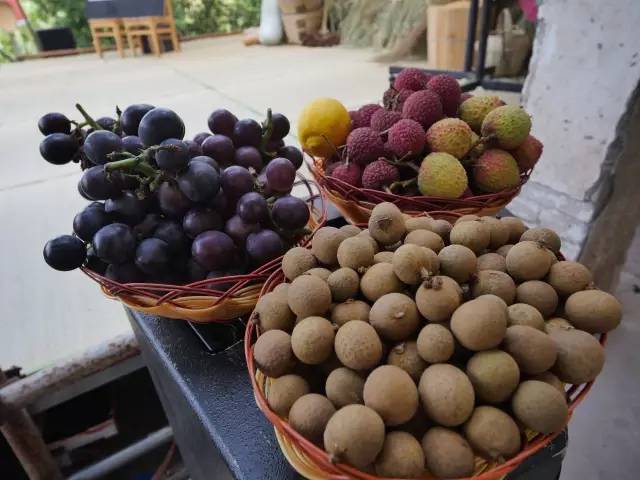 火山小视频为何要去村里办一场互联网史上最土的发布会?