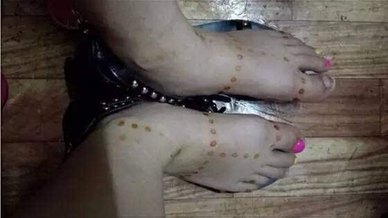 薛之谦搞笑吃鸡,薛之谦吃鸡段子完整版