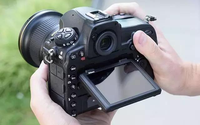 尼康顶级变焦长焦镜头,尼康4800万像素单反