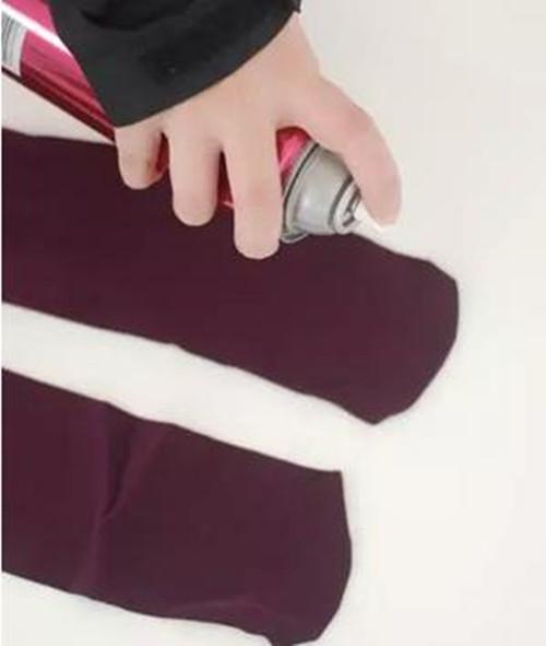 长筒袜勾丝了如何处理,连体袜破丝怎么补救