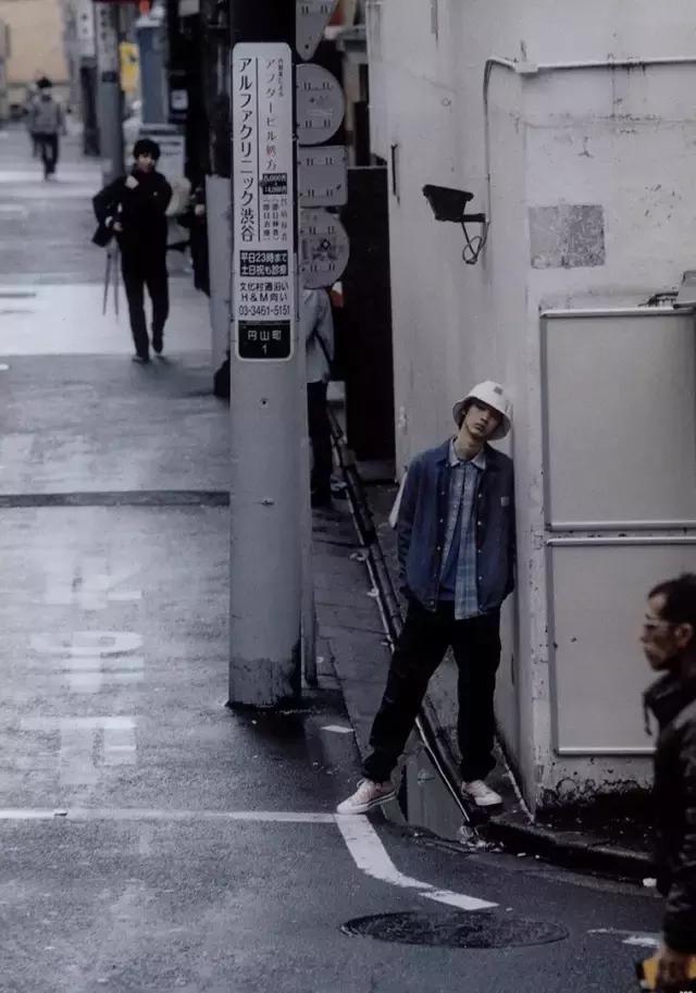 女生最不喜欢男生穿的裤子,女生更喜欢男生怎么穿