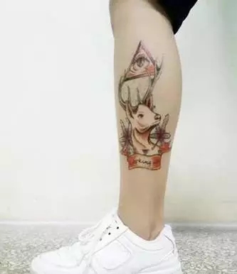 你别以为你有纹身就能当大哥,牛哥的纹身