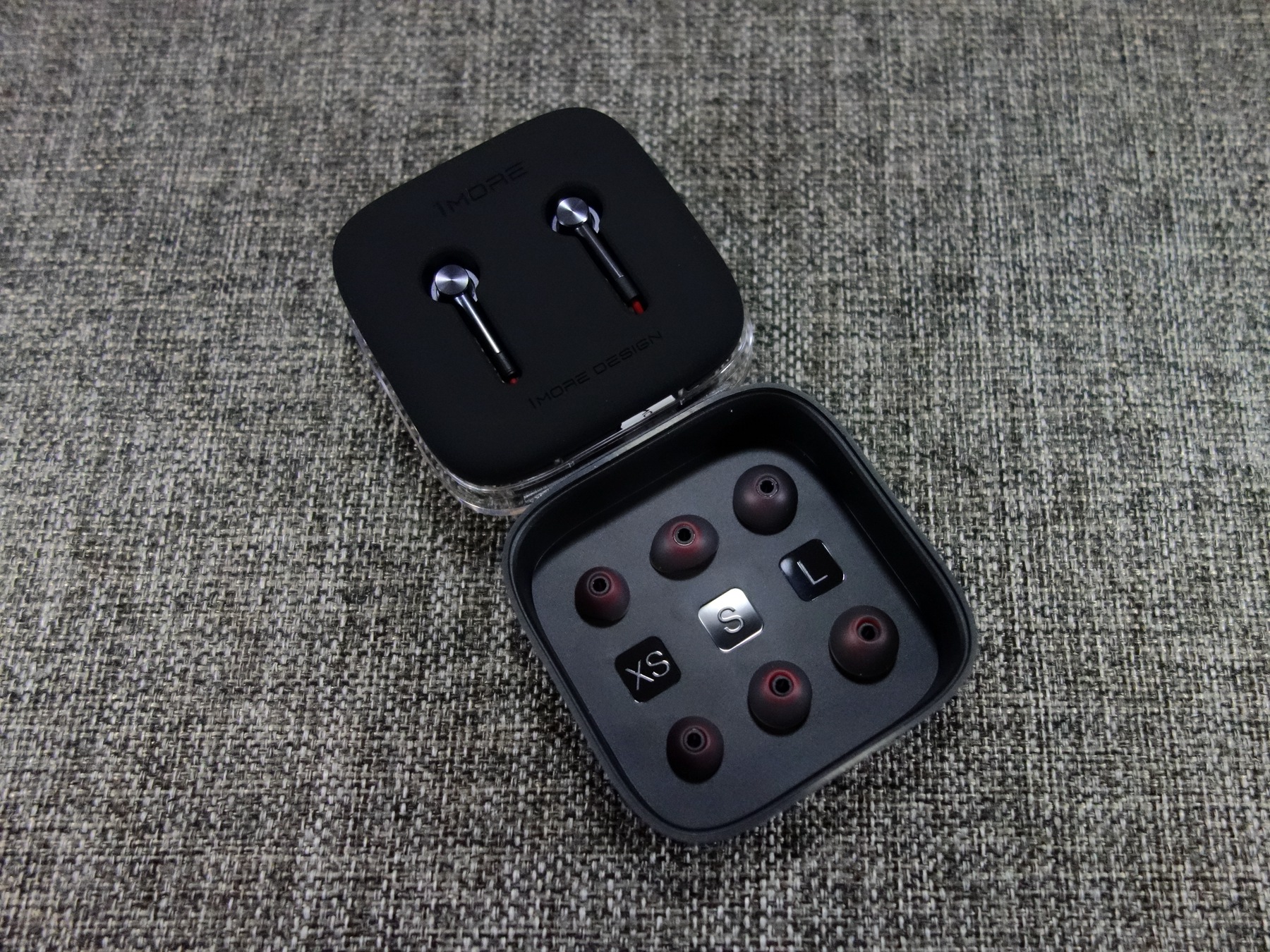 为音而生蓝牙耳机,1more真无线降噪蓝牙耳机怎么样