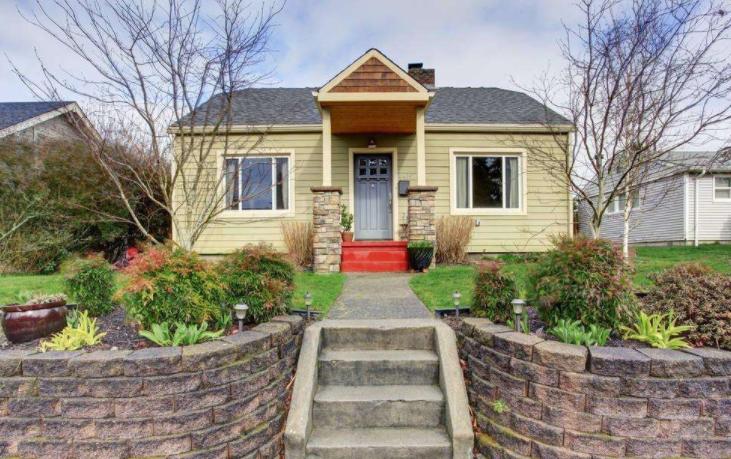 家境贫寒的娶了个很优秀的女孩,家境普通的男人娶了富家女