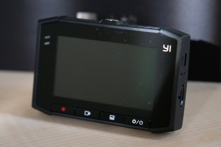 小蚁行车记录仪动力版2代评测,拍得很清楚的行车记录仪