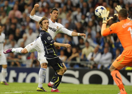 皇马欧冠晋级却暴露三大短板,皇马大巴黎切尔西热刺多特拜仁