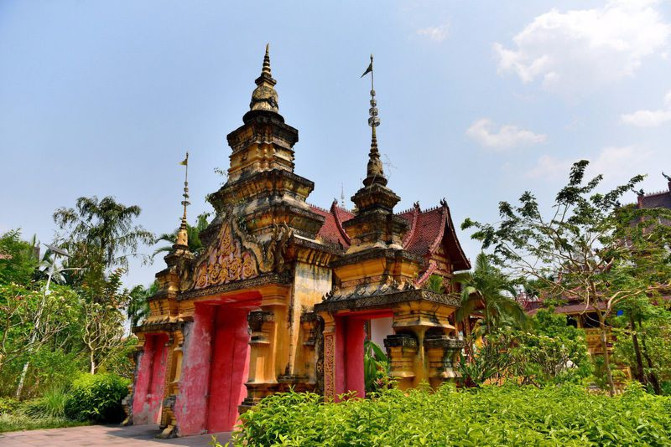 去西双版纳旅游吃住行攻略,去西双版纳旅行自由行攻略