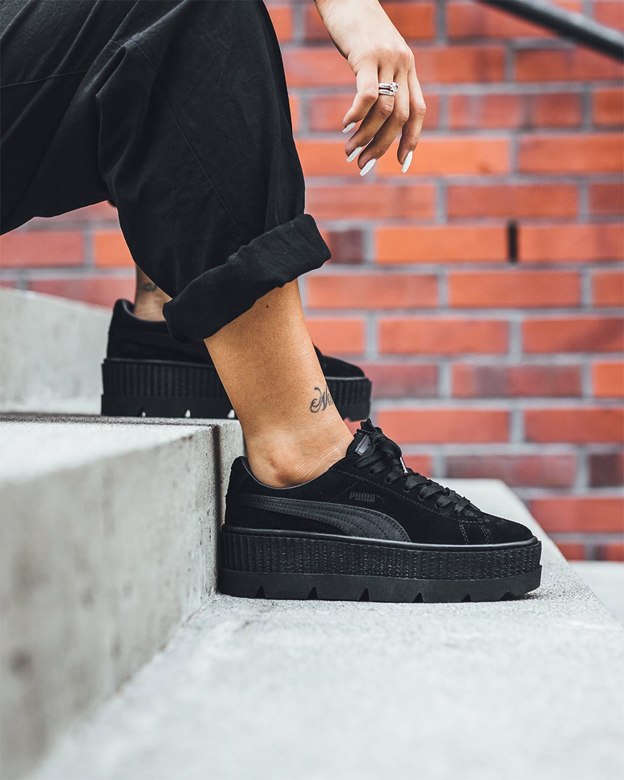 彪马松糕鞋蕾哈娜穿起来,蕾哈娜彪马联名紫色鞋子穿搭