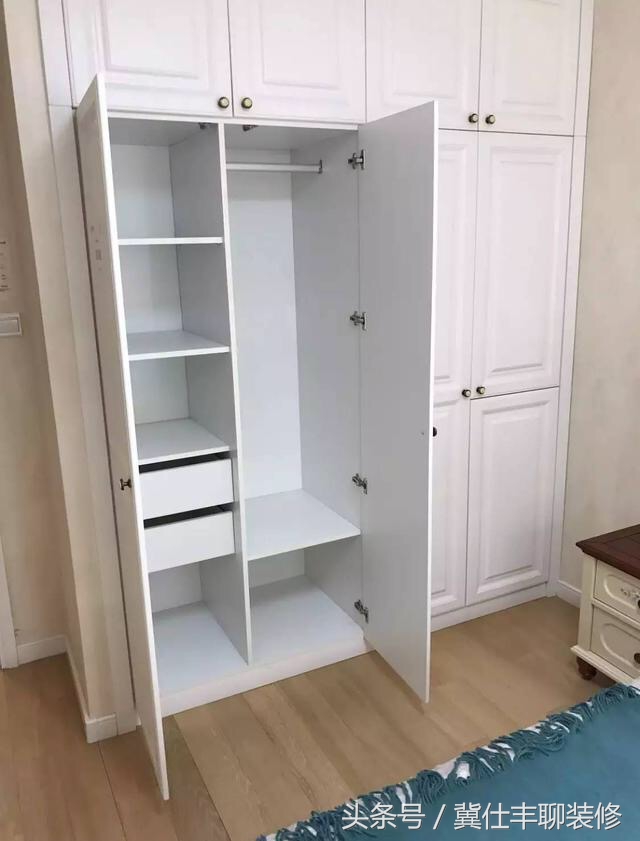 2020衣柜构造样板图,2023最新款定制衣柜效果图