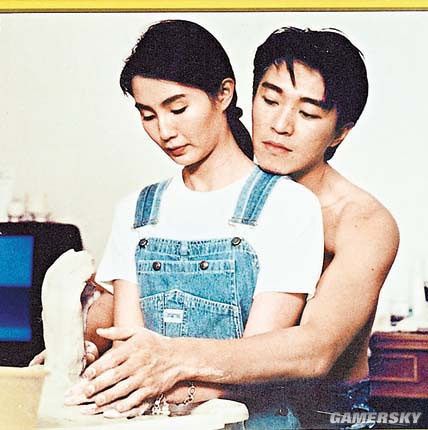 星爷曾经有一份真挚的爱情,关于星爷的真实爱情故事